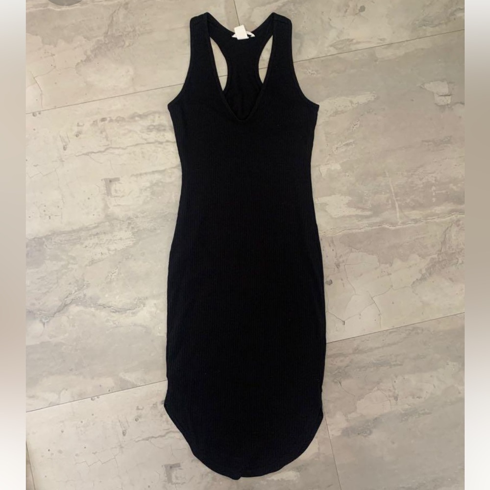 H&M Curved Hem Ribbed Racerback Midi Dress Black
